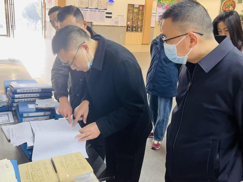 98f5578d153f2c2c54db23819ee7309f.png 98f5578d153f2c2c54db23819ee7309f.png